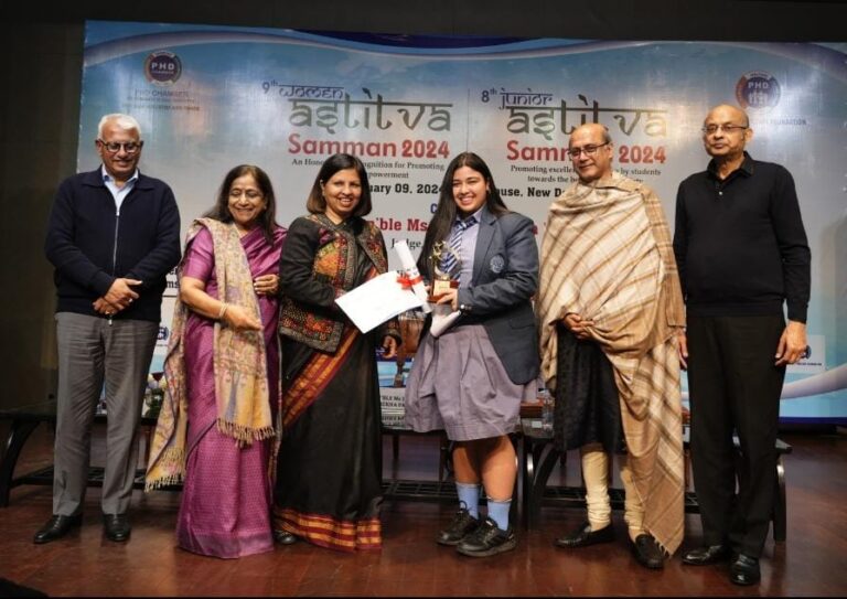 Modern School Vasant Vihar Student Anandini Suri Wins Junior Astitva Samman 2024 for Pioneering Hunger Solution Project