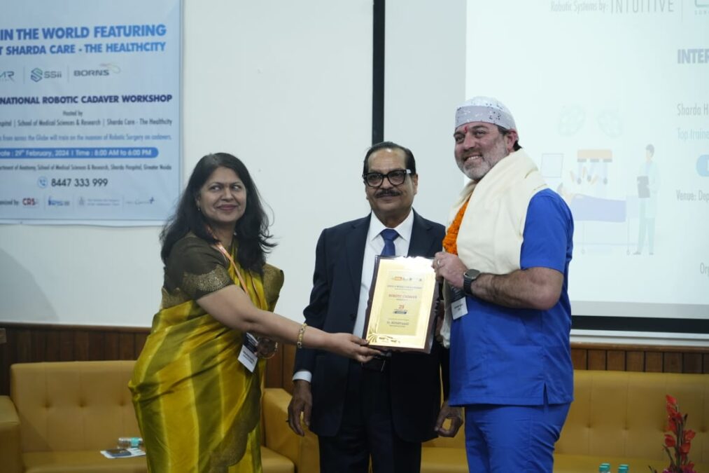  "Sharda Hospital Hosts India's First International Robotic Workshop with Global Experts"