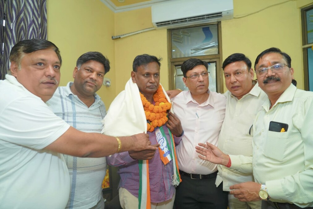 Dr. Udit Raj Gains Momentum as All India Backward Classes Federation and Narela Traders Extend Their Support