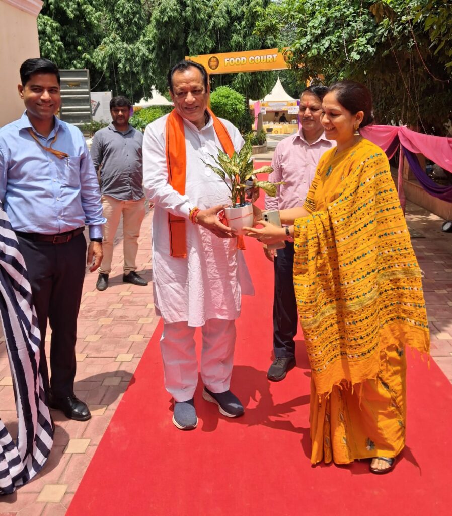 Teej Utsav at Bikaner House Highlights Empowerment Through Culture and Craft