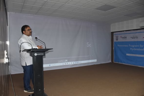 Maulana Azad National Urdu University, Journalism Students Explore How Storytelling Can Drive Road Safety Awareness