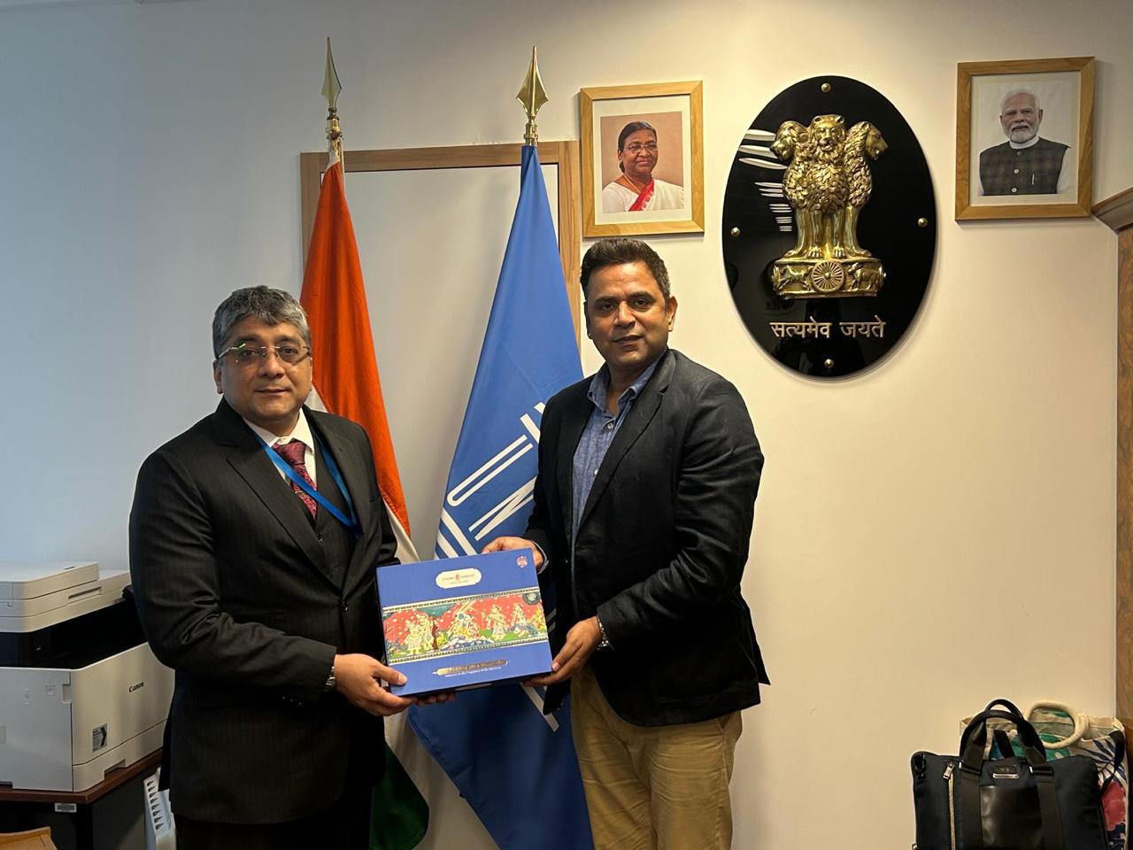 Ramalaya Foundation Continues Shri Krishna Leela International Samarpan with Presentation in Paris