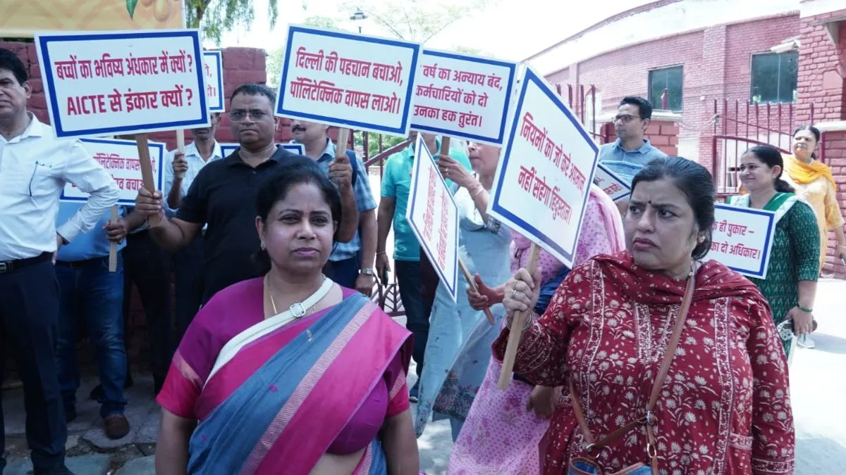 Delhi Witnesses Peaceful March by Technical Education Officers Under GOFTE Banner