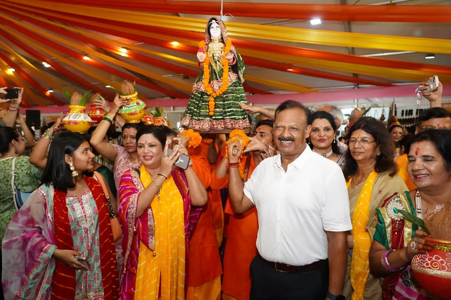 Teejotsav 2026 Brings Rajasthan’s Traditional Teej Procession and Folk Culture to Bikaner House