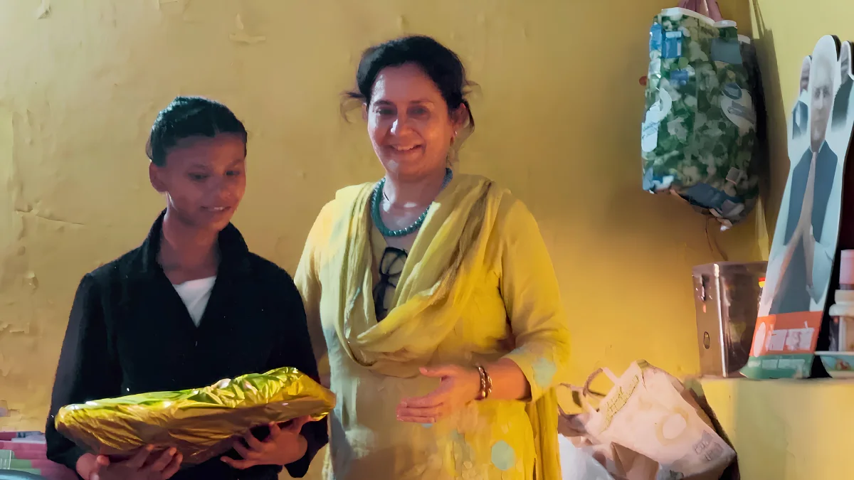 Uthaan Education Centre Empowers Girls in Rangpuri Slums Through Education and All-Round Development