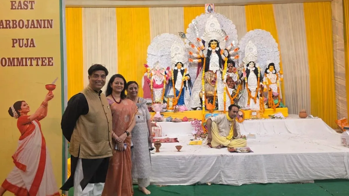 Women Lead Sixth-Year Durga Puja Celebrations in Kidwai Nagar East